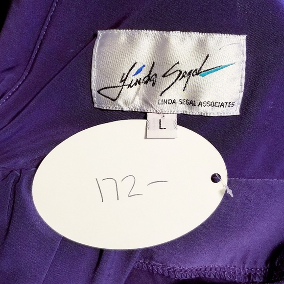 Linda Segal Plunge V-Neck Cocktail Dress - Picture 5 of 8